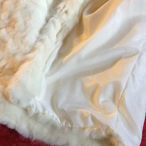 White Rabbit sleeveless coat - Picture 7 of 8